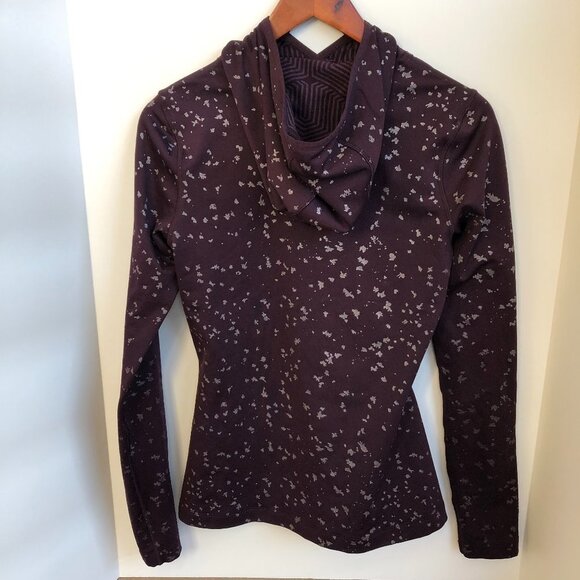 Under Armour Coldgear Fitted Running Long Sleeve Hoodie Top in Maroon Size S - Picture 3 of 14